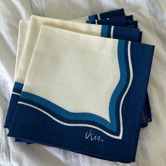 Vintage Vera linen napkins 8 - Picture 1 of 2